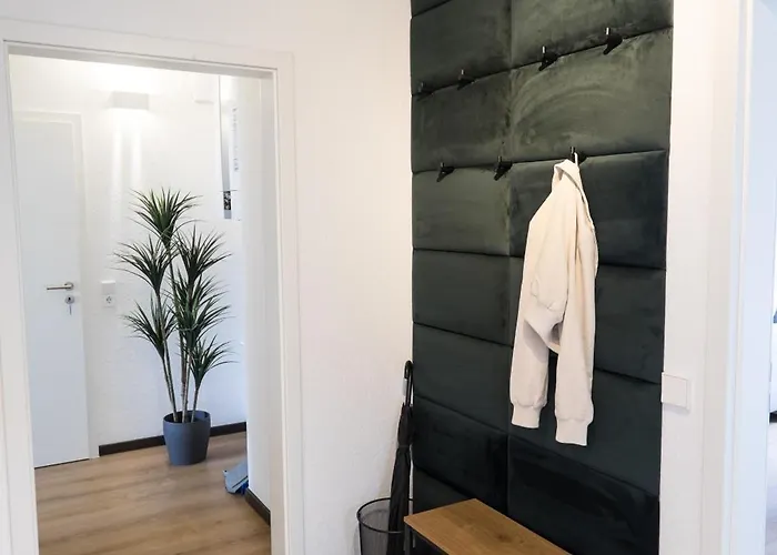 Ueber Den Daechern Von