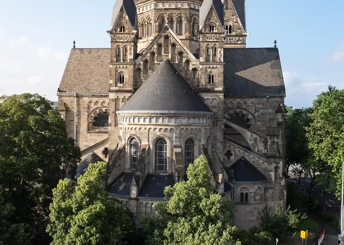 Ueber Den Daechern Von *